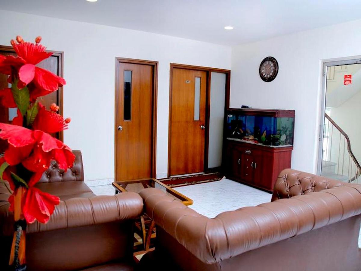 Maplewood Guest House, Neeti Bagh, New Delhiit Is A Boutiqu Guest House - Room 3 Ngoại thất bức ảnh